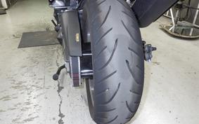 YAMAHA T-MAX 560 2025 SJ21J