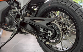 KTM 890 ADVENTURE	 R TS640
