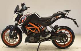 KTM 390 DUKE 2015