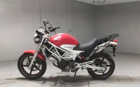 HONDA VTR 250 MC33