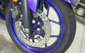 YAMAHA YZF-R25 2011 RG10J