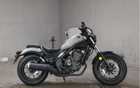HONDA REBEL MC49