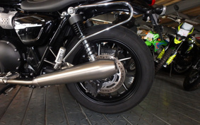 TRIUMPH STREET TWIN 2019 DAD74G