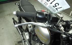 TRIUMPH BONNEVILLE T120 2025