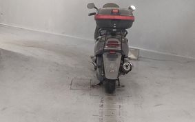 YAMAHA MAJESTY 125 SE27