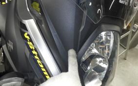 SUZUKI Vｽﾄﾛｰﾑ650XTA 2018 C733A