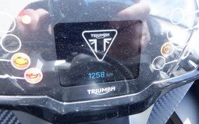 TRIUMPH DAYTONA 660 2024 LGL23U