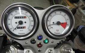 TRIUMPH THRUXTON 900 2007