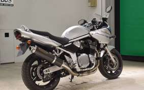 SUZUKI BANDIT 1200 S 2004 GV77A