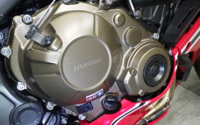 HONDA CBR650R 2019 RH03