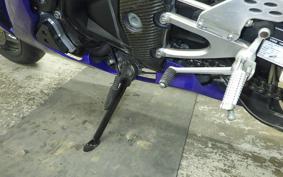YAMAHA YZF-R1 2005
