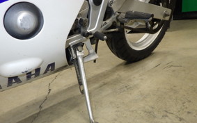 YAMAHA FZR250 1986 2KR