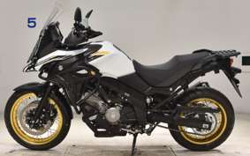 SUZUKI Vストローム650XTA 2023 C733M