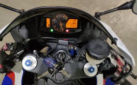 HONDA CBR600RR PC40