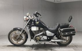 HONDA SHADOW 750 RC25