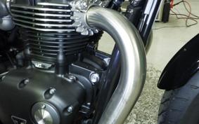 TRIUMPH BONNEVILLE BOBBER 2026