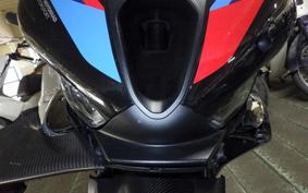 BMW M1000RR 2025