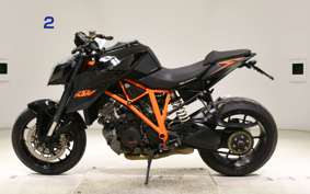 KTM 1290 SUPER DUKE R 2015