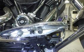 HARLEY FLBS 1870 2023