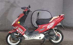 PEUGEOT SPEEDFIGHT 2 50 ..