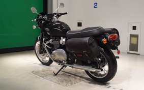TRIUMPH BONNEVILLE T120 2025