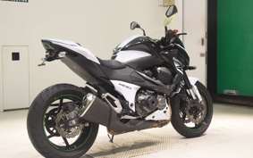 KAWASAKI Z800 2013