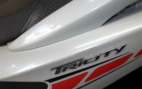 YAMAHA TRICITY 125 1990 SE82J