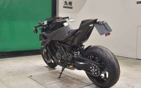 KTM BRABUS 1300R 2026