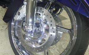 HARLEY FLHXSE 1800CVO 2015