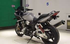 HONDA CB1300SB SUPER BOLDOR A 2007 SC54