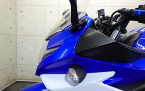 SUZUKI GSX250 R DN11A