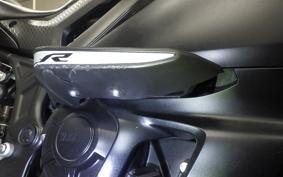 YAMAHA YZF-R3 2024