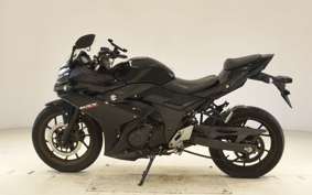 SUZUKI GSX250 R