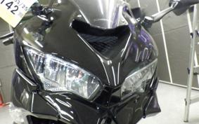 KAWASAKI ZX-25R ZX250E