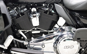 HARLEY FLHTKL ウルトラリミテ 2020 KEF