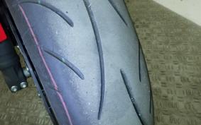 HONDA CBR650R E-Clutch 2025 RH17