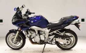 YAMAHA FAZER FZ6 S 2004
