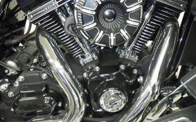 HARLEY FLHXSE 1800CVO 2015