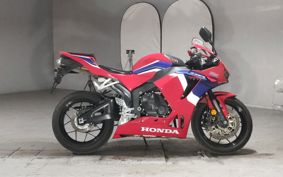 HONDA CBR600RR 2020 PC40