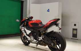 YAMAHA YZF-R1 2016