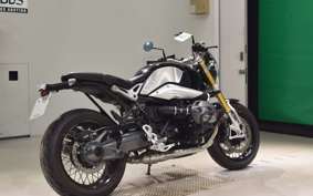 BMW R NINE T 2015