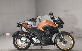 YAMAHA FZS25 RG69