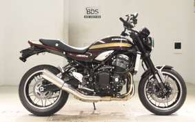 KAWASAKI Z900RS 2025 ZR900K