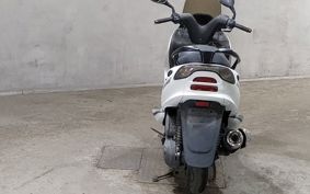 YAMAHA MAJESTY 125 SE27