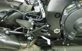 YAMAHA YZF-R1 2015
