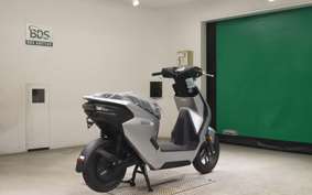 HONDA EM1 e: 2025 EF16