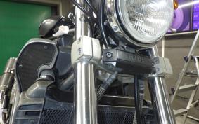 YAMAHA VMAX 2004