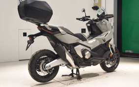 HONDA X-ADV 750 2025 RH21