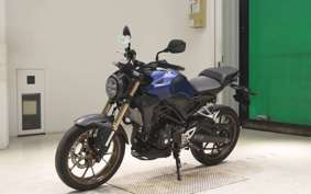 HONDA CB250RA MC52