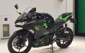 KAWASAKI NINJA 400 2022